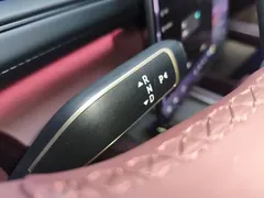 2026 Nio ES8 6-seat Executive Luxury, чёрный — фото 14