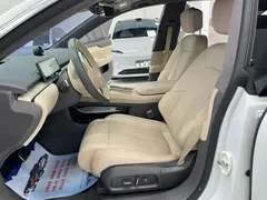 2024 Nio ET7 75kWh Executive, белый — фото 8