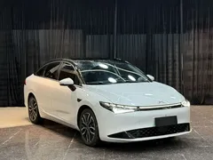 2024 Xpeng P5 500Pro, белый — фото 3