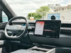 2026 Nio ES8 7-seat Executive Luxury, чёрный — фото 24
