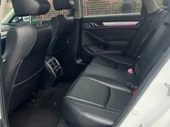 2022 Honda Accord Hybrid 2.0L, белый — фото 9