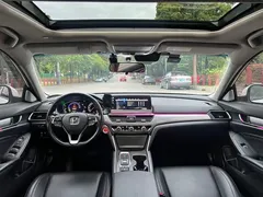 2022 Honda Accord Hybrid 2.0L, белый — фото 12