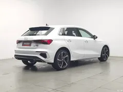 2023 Audi A3 Sportback 35 TFSI, белый — фото 2