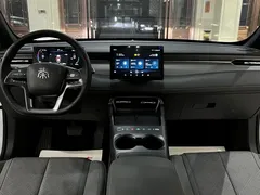 2026 BYD Seal 05 128KM, белый — фото 19