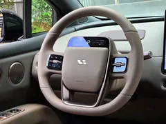 2025 Li Auto i6 2WD, чёрный — фото 6