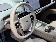 2025 Li Auto i6 2WD, чёрный — фото 7
