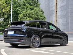 2025 Li Auto i6 2WD, чёрный — фото 8