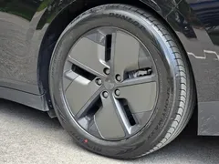 2025 Li Auto i6 2WD, чёрный — фото 11