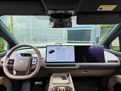 2025 Li Auto i6 2WD, чёрный — фото 13