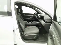 2025 BYD Song Pro 75KM, белый — фото 23