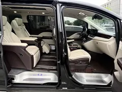 2023 Hongqi HQ9 2.0T, чёрный — фото 37