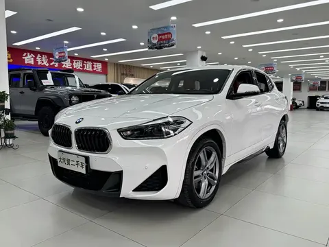 2022 BMW X2 M