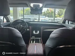2025 Hongqi H5 PHEV 170, чёрный — фото 11