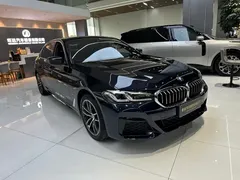 2022 BMW 5 Series 5 525Li M, чёрный — фото 3
