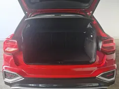2022 Audi Q2L 35 TFSI — фото 15