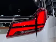 2023 Toyota Alphard Hybrid 2.5L, белый — фото 8