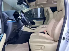 2023 Toyota Alphard Hybrid 2.5L, белый — фото 15