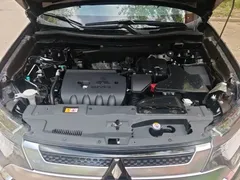 2021 Mitsubishi Outlander 2.0L 2WD 5, чёрный — фото 20
