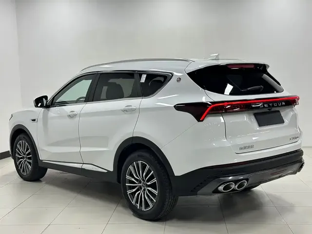 2023 Jetour X70 PLUS 1.5T DCT PLUS 5