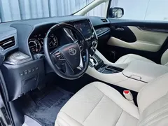 2021 Toyota Alphard Hybrid 2.5L Premium, чёрный — фото 8