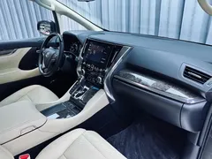2021 Toyota Alphard Hybrid 2.5L Premium, чёрный — фото 17