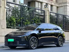 2025 Li Auto i6 2WD, чёрный — фото 1