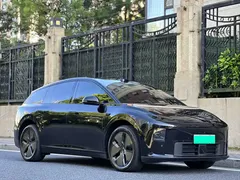 2025 Li Auto i6 2WD, чёрный — фото 3
