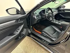 2022 Honda Accord 260TURBO Luxury, чёрный — фото 13