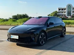 2024 Nio ET5T 75kWh Touring, чёрный — фото 3