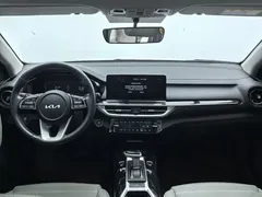 2023 Kia Cerato 1.5L CVT Luxury, белый — фото 12
