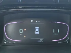 2023 Kia Cerato 1.5L CVT Luxury, белый — фото 15