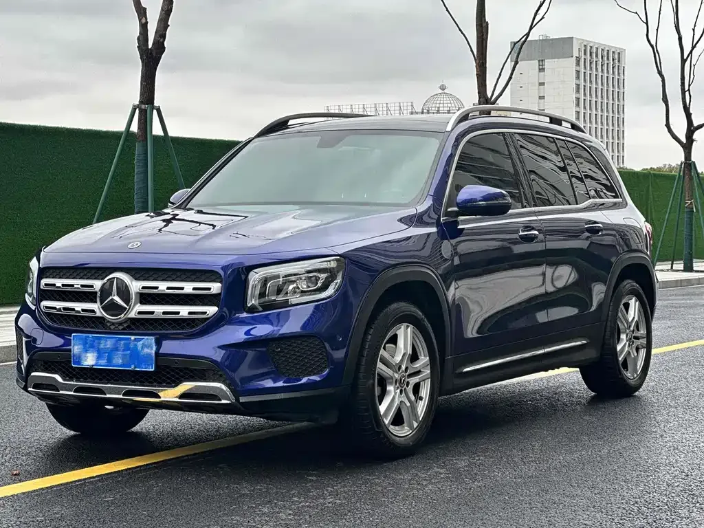 2021 Mercedes-Benz GLB 200
