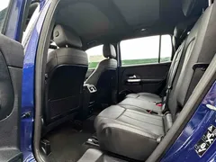 2021 Mercedes-Benz GLB 200, синий — фото 8