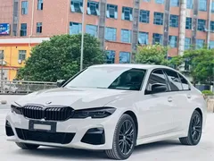 2022 BMW 3 Series 3 325i M, белый — фото 1
