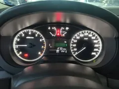 2021 Nissan Tiida 1.6L CVT — фото 12
