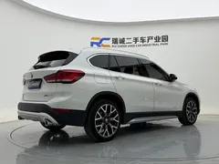 2021 BMW X1 Premium, белый — фото 4