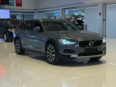 2020 Volvo V90 Cross Country — фото 3