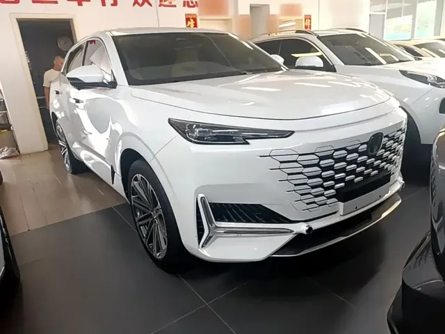 2023 Changan UNI-K 2.0T 2WD