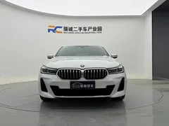 2021 BMW 6 Series GT 630i M Sport Package, белый — фото 2