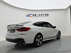 2021 BMW 6 Series GT 630i M Sport Package, белый — фото 5