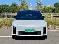 2025 Li Auto i6 2WD Standard, белый — фото 2