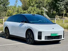 2025 Li Auto i6 2WD Standard, белый — фото 3