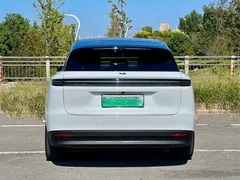 2025 Li Auto i6 2WD Standard, белый — фото 8