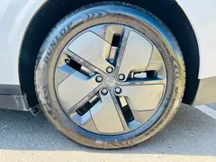 2025 Li Auto i6 2WD Standard, белый — фото 11