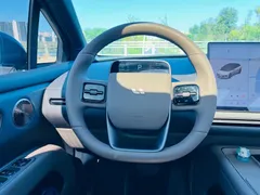 2025 Li Auto i6 2WD Standard, белый — фото 12