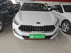 2021 Kia Cerato 1.4T DCT GT-Line Sport, белый — фото 3