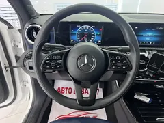2022 Mercedes-Benz A-Class A 180 L, белый — фото 10