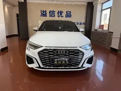 2023 Audi A3 Sportback 35 TFSI Fashion Sport, белый — фото 2