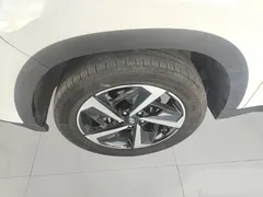 2021 Hyundai ix35 240TGDi DCT 2WD GLS, белый — фото 23