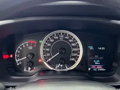 2022 Toyota Levin 185T CVT Luxury, белый — фото 16